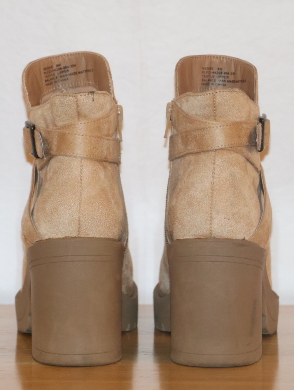 Wonderly Nessie Ankle Boots-Camel Tan. Size 8M. - Picture 4 of 15